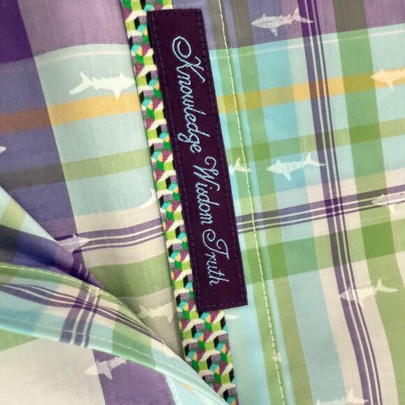 Robert Graham Button Front Short Sleeve Shirt ECUADOR Shark Print Purple Green M - Picture 5 of 10